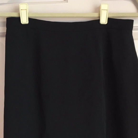 Giorgio Armani Black Pencil Skirt Size 12 - Picture 3 of 5
